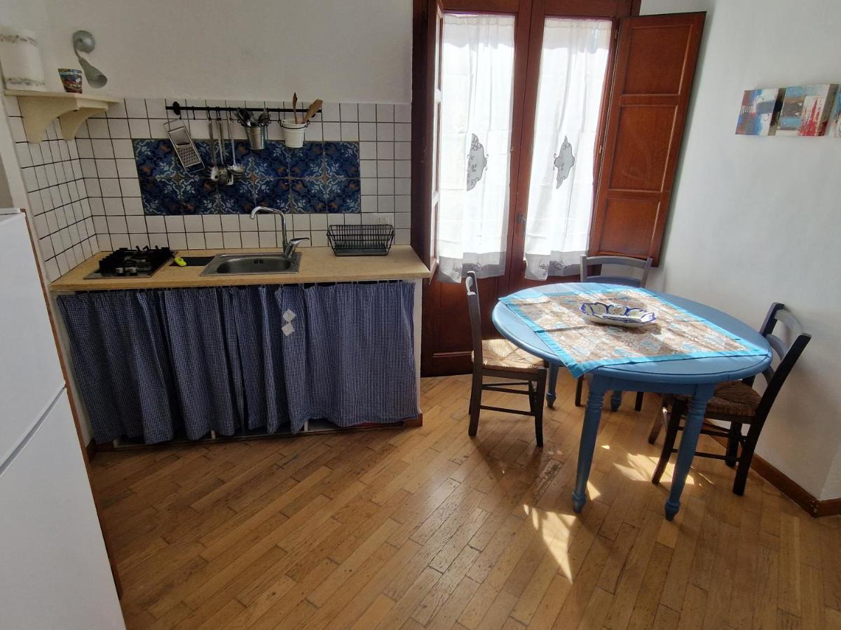 Casette Di Alex Con Terrazza Trapani Exterior foto