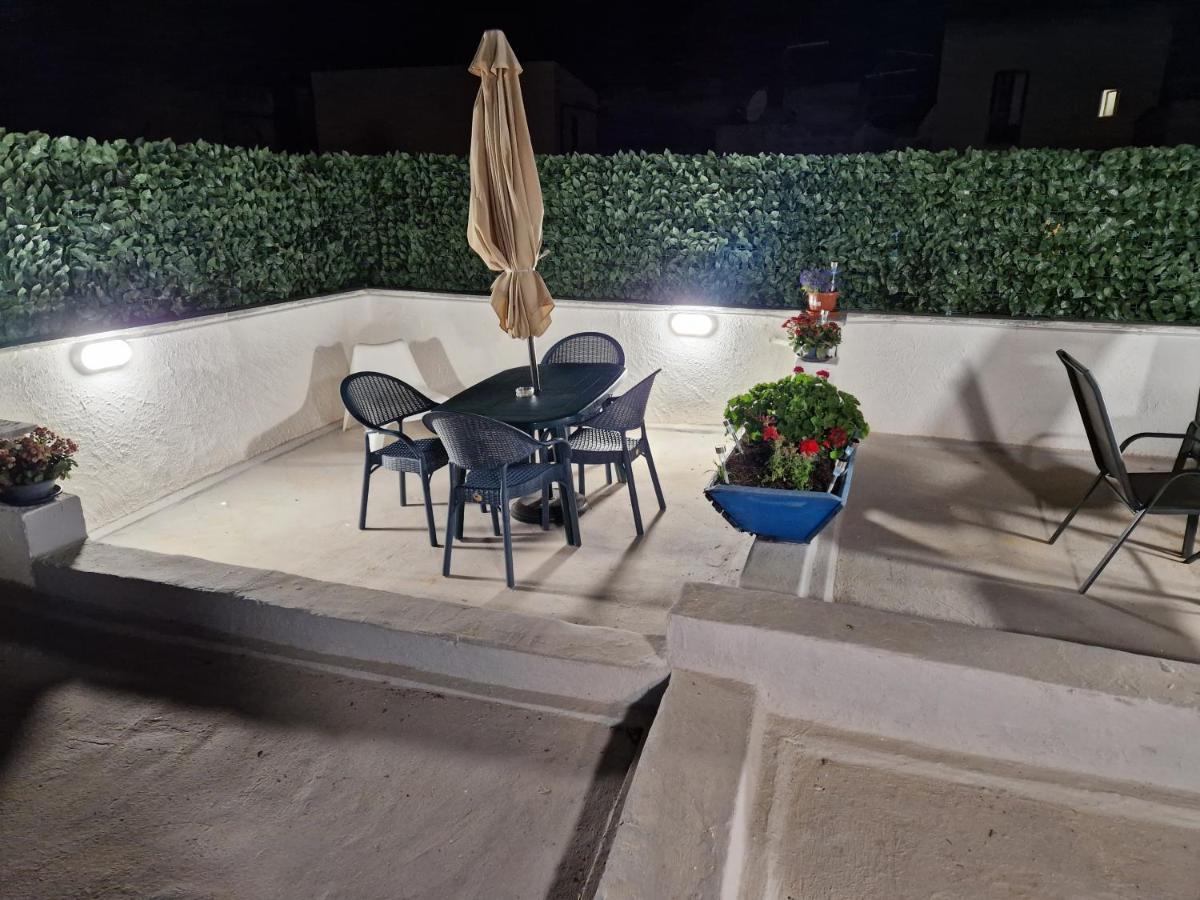 Casette Di Alex Con Terrazza Trapani Exterior foto